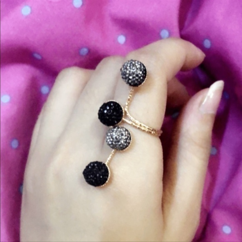 💋 Spiral silver statement ring 💍 - Picture 5 of 6